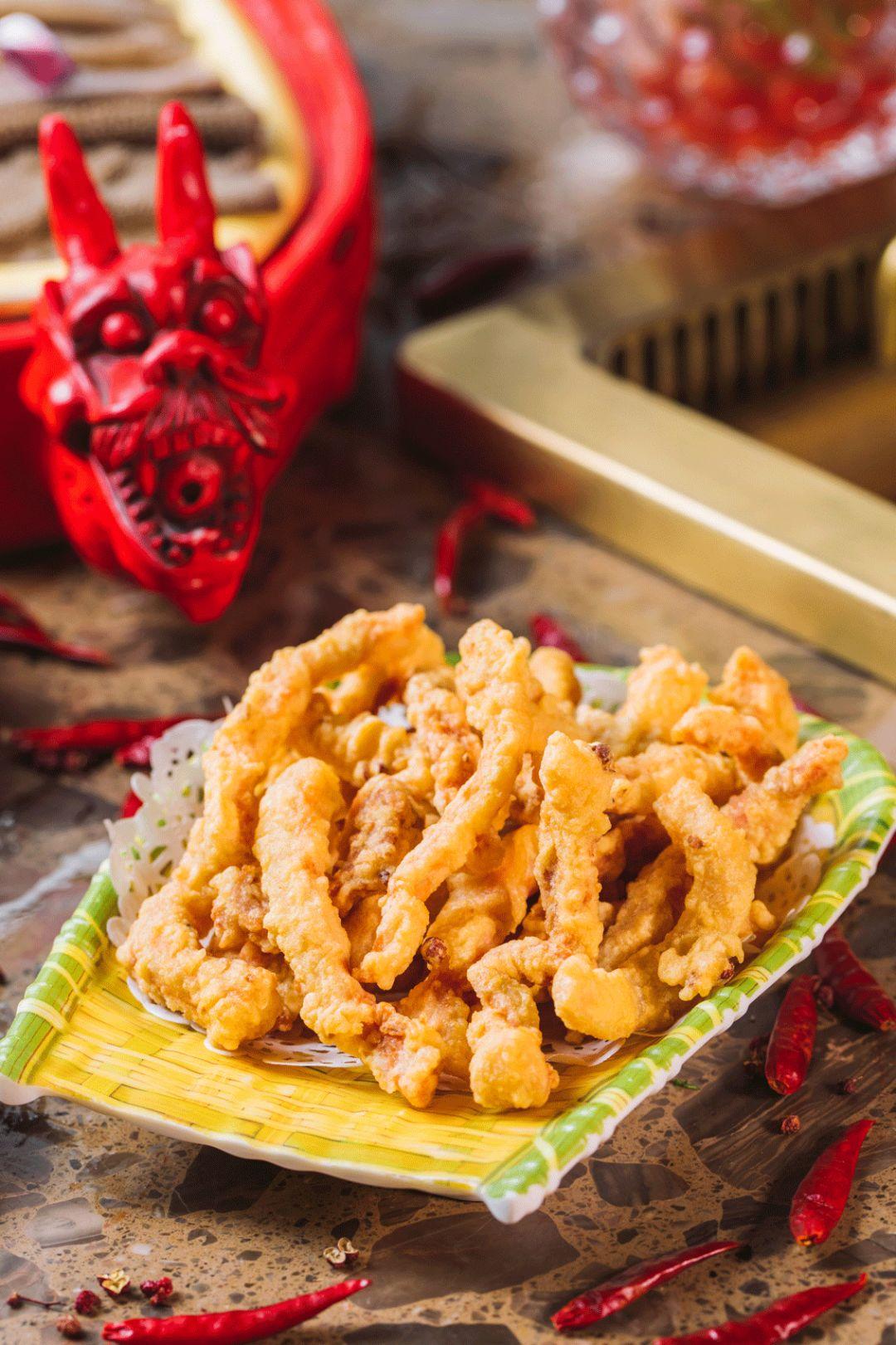 成都牛油火锅网红店,火遍全网的四川成都牛油火锅