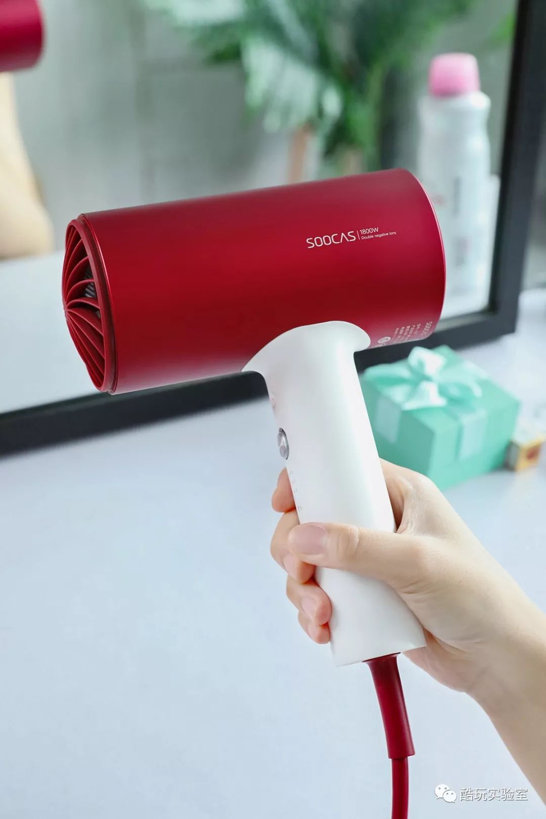 国货彩妆开挂了,国货彩妆新开挂