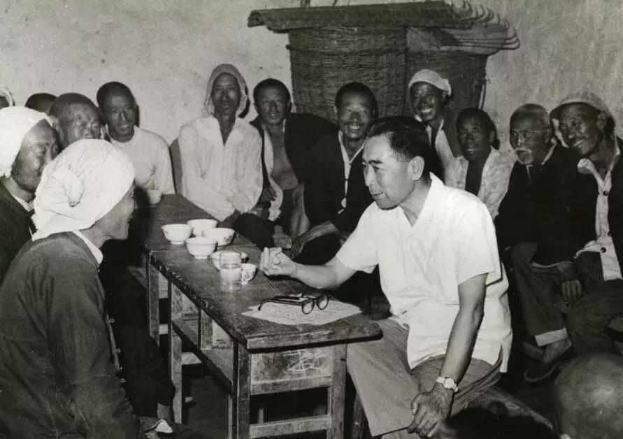 卫士高振普深情回忆周总理