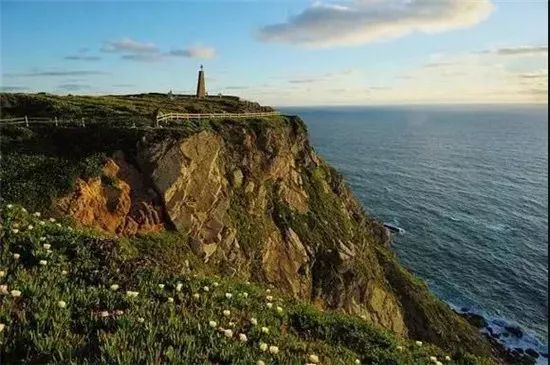 行走的老钱：私奔去浪漫的“两牙”