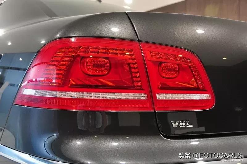 最新款豪华大众辉腾,2015年大众辉腾v84座顶配