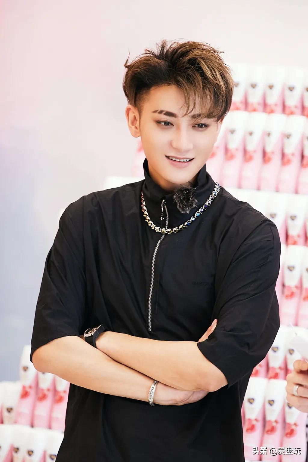 男人戴的串都有什么,男人戴多大手串比较好