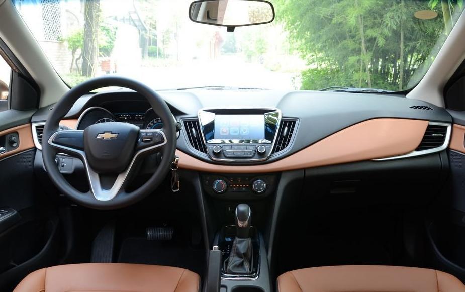 代步车推荐性价比高的10万元以内,8万元选代步车这三款车值得推荐