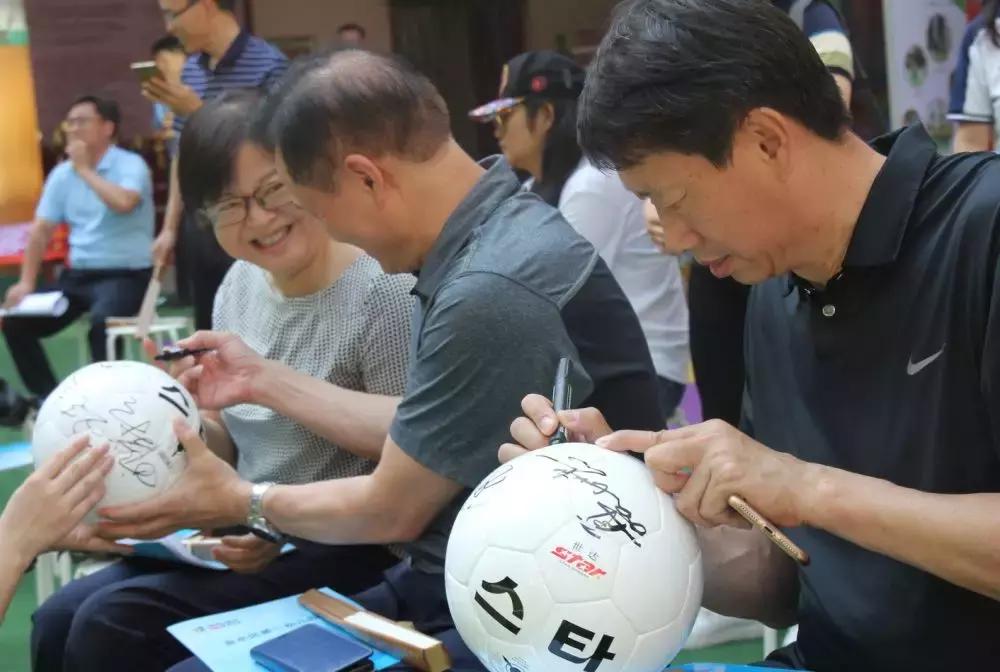 中国青少年足球联赛河南实验,央视记者探访河南学校