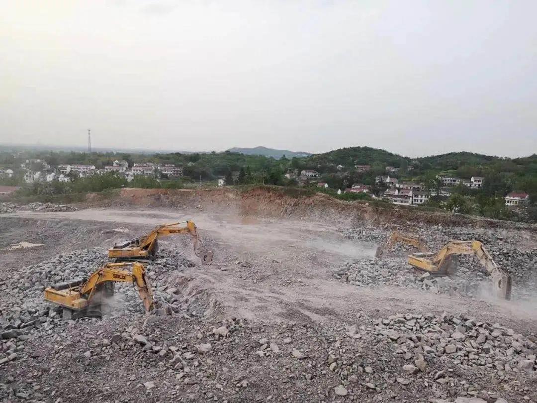 挖掘机挣钱渠道,挖掘机赚钱模式