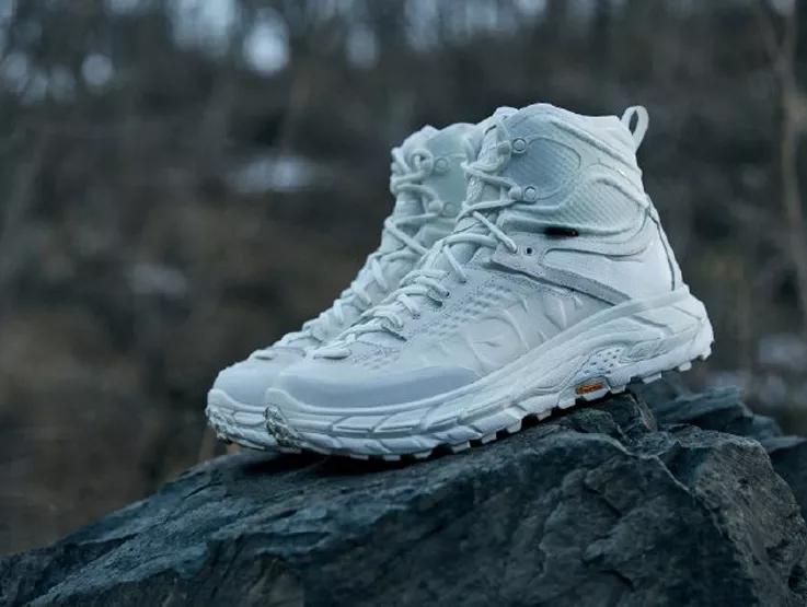 圣诞将至，乔哥的「159战靴」Alphafly姐妹款率先上市