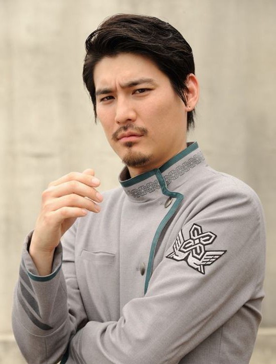 假面骑士鳄霸被影子认可,假面骑士鳄霸对战创骑