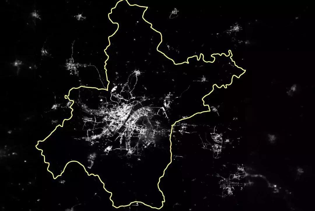 夜太美啥意思,夜太美灯太亮