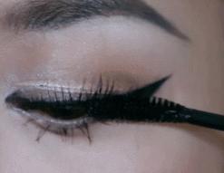 免胶睫毛保姆级教程,下睫毛怎么贴能放大双眼