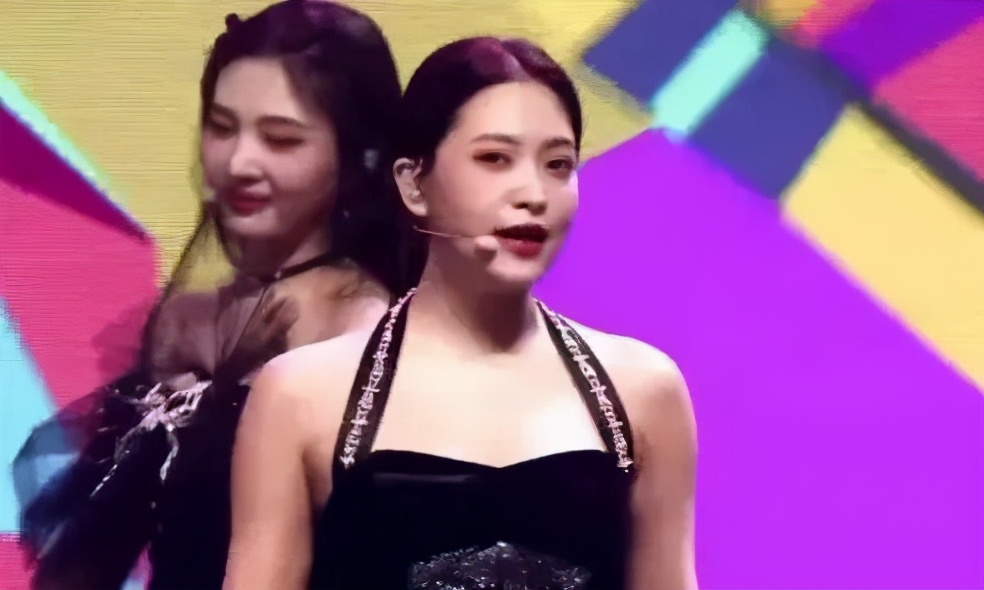 欧阳娜娜胖了穿衣搭配 (欧阳娜娜胖了穿搭)