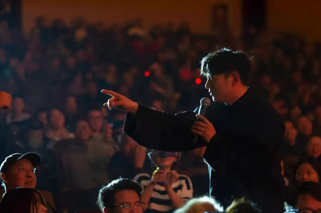 高晓攀致敬相声大师,高晓攀相声一座城