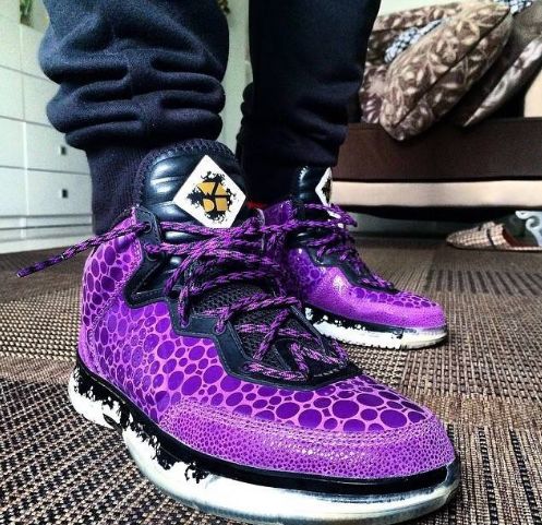 李宁便宜的韦德之道,李宁韦德之道套装哪年发布的