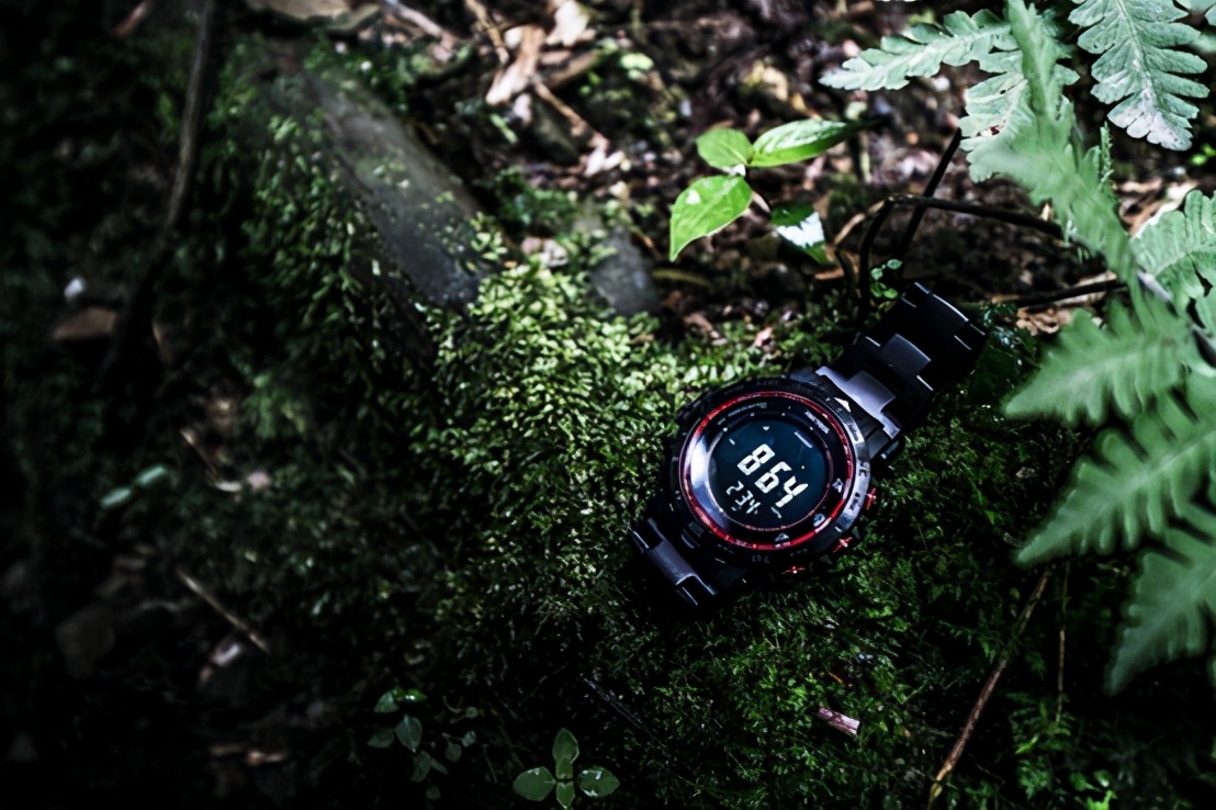 我与“熔岩瀑布”的日常PRW-30YT-1PR陪我体验浩瀚无垠