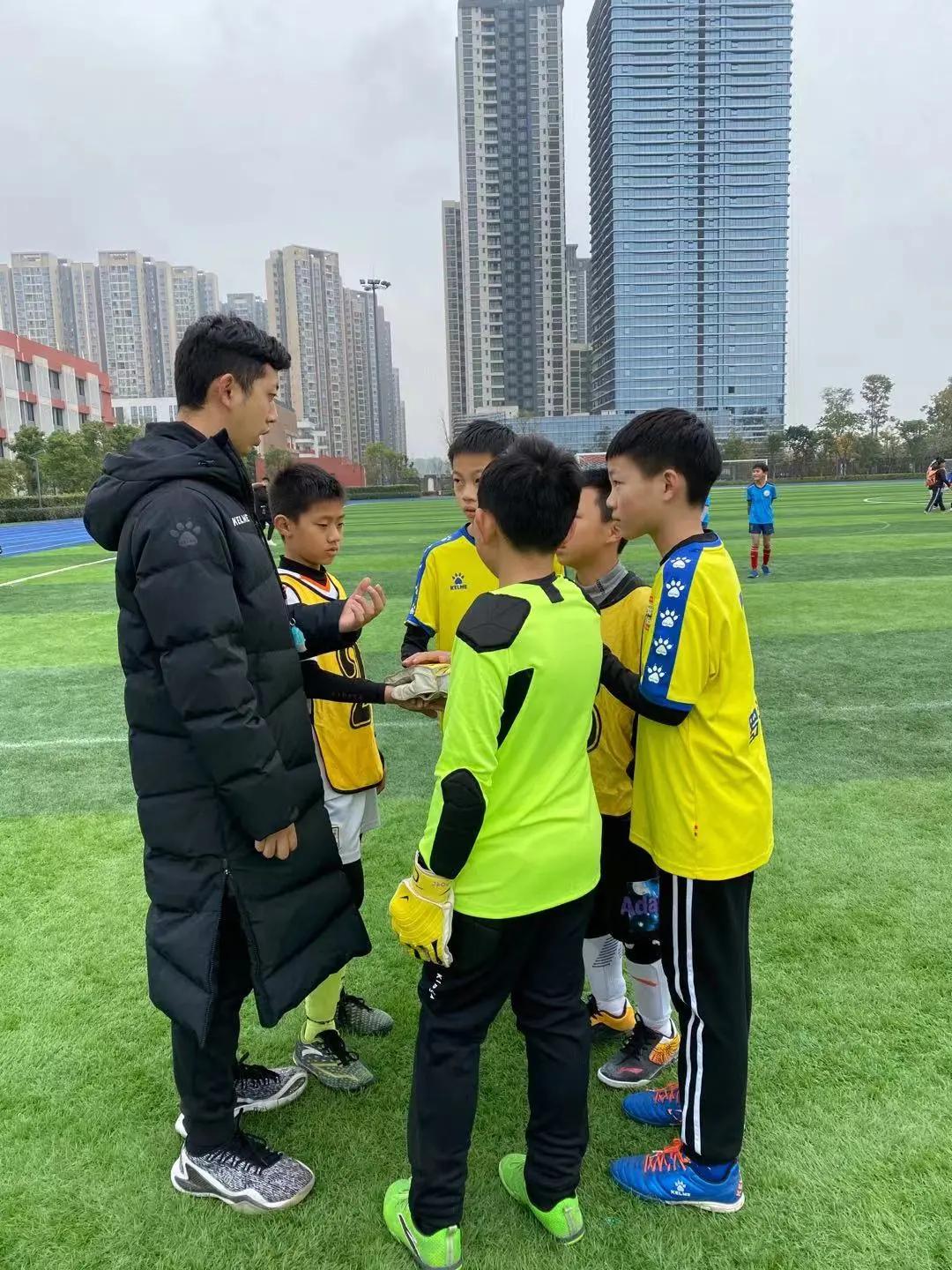 天府新区华阳中学足球比赛,四川成都华阳实验小学足球比赛