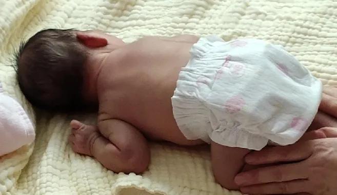 买哪个纸尿裤合适新手宝妈,新手宝妈如何选择纸尿裤