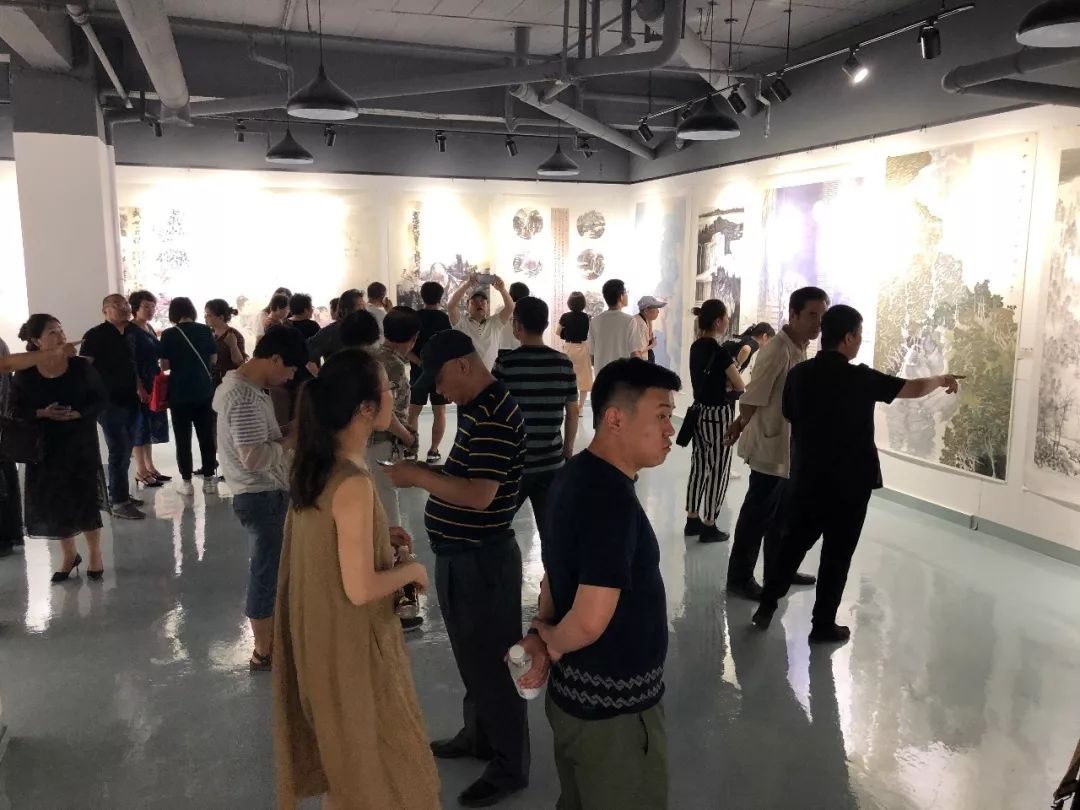 丹东周国军美术馆,丹东美术馆音乐厅