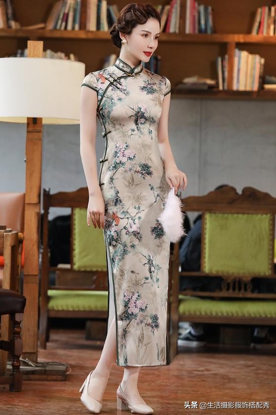 真丝旗袍优雅,温婉大气的旗袍艺术照