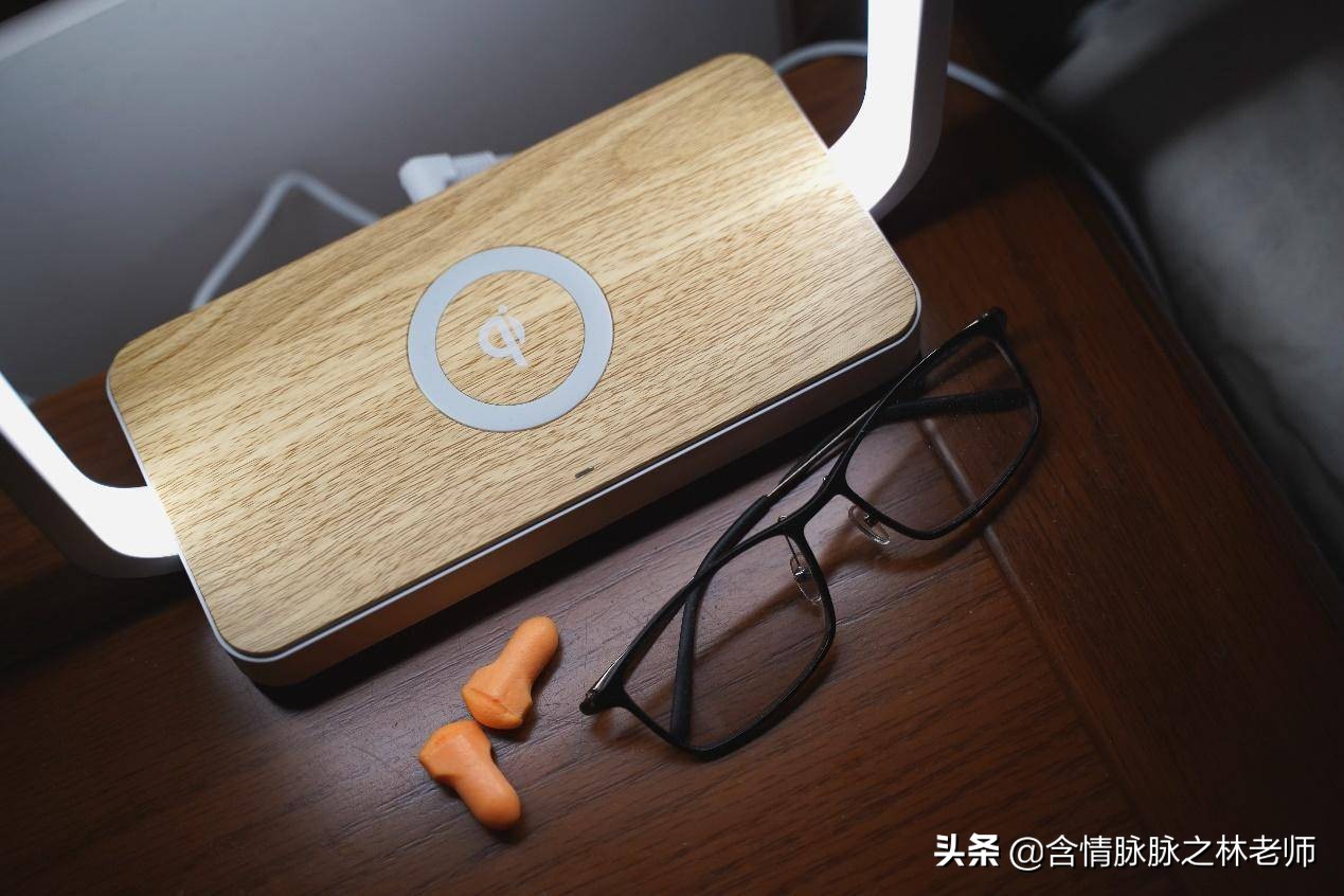 8平方小户型床带飘窗,8平米的小户型床