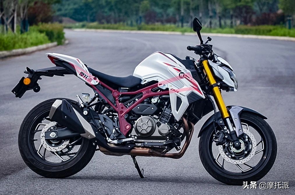 到手价三万左右的摩托车,豪爵dr300最新评测
