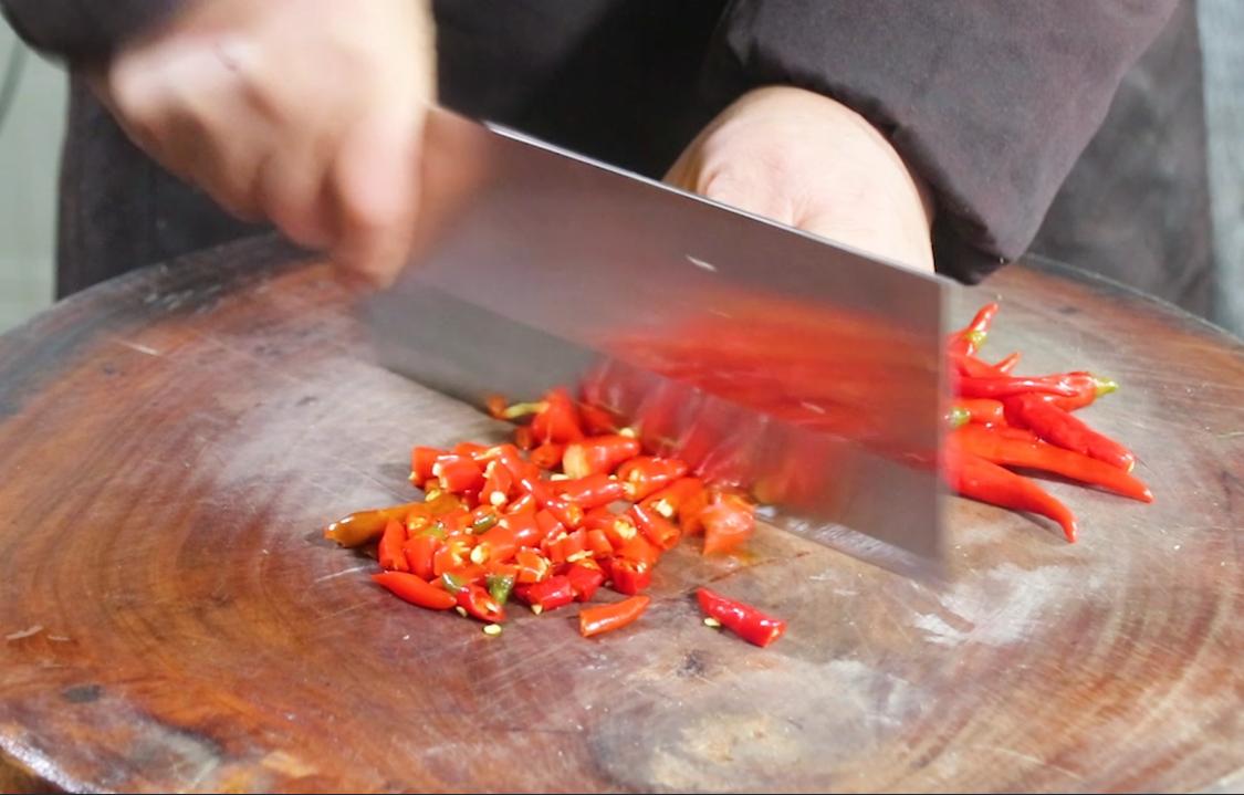 炒鸭肉怎样炒最好吃,怎么炒鸭肉最好吃又简单