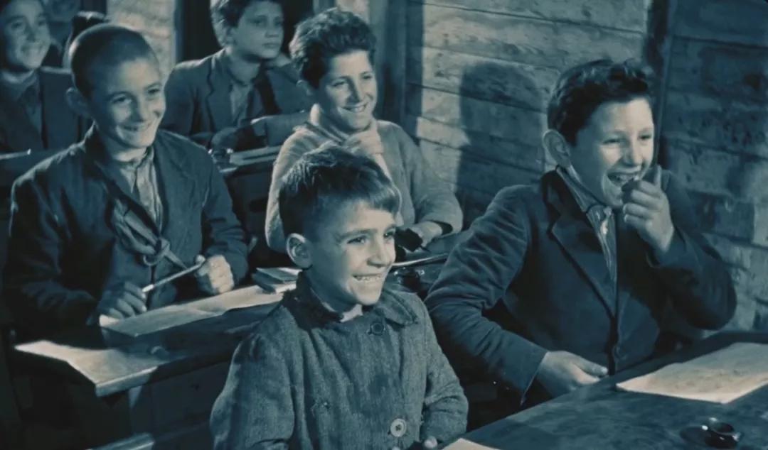 马丁伊登鉴赏,马丁伊登这部作品的艺术评价