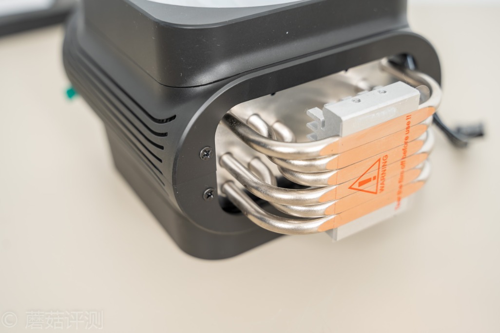 设计出色颜值高、超频三（PCCOOLER）东海逐鹿GI-D66A散热器评测