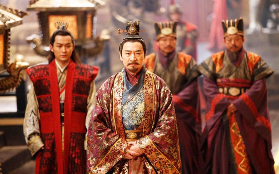 杨贵妃的亲姐姐，做着女人天生就喜欢的副业，一次收费几十万钱