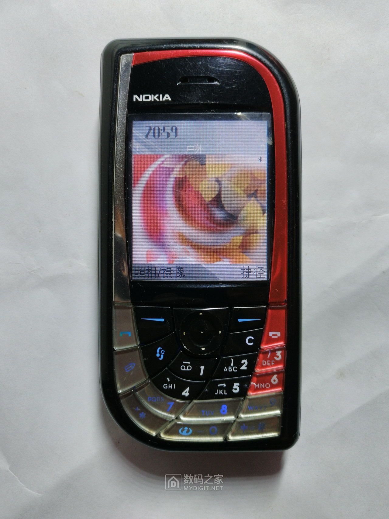 设计感超前，诺基亚十五年前的直板机皇（NOKIA7610）拆解