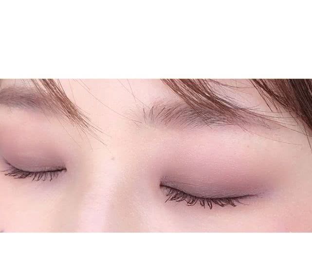 全球最畅销的眼影盘停产,2022最火眼影盘排行榜十强