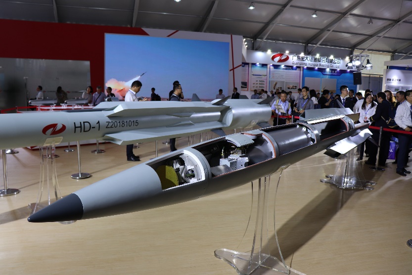 我国首款正式列装的高音速导弹,中国智能型海空两用高超音速导弹
