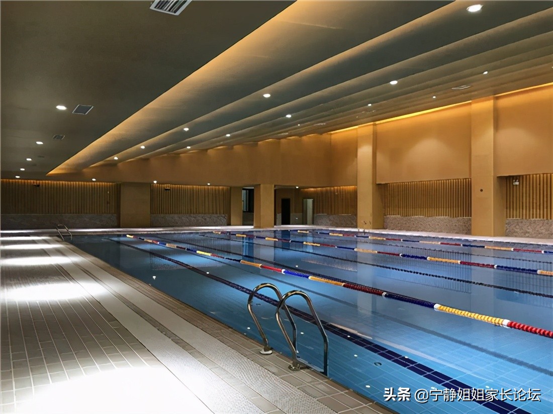 城南这所“明星学校”，小初高全学段招生，管理团队超豪华