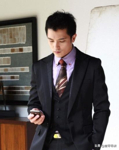 四海龙王李靖和哪吒,哪吒和红孩儿是同一个人吗