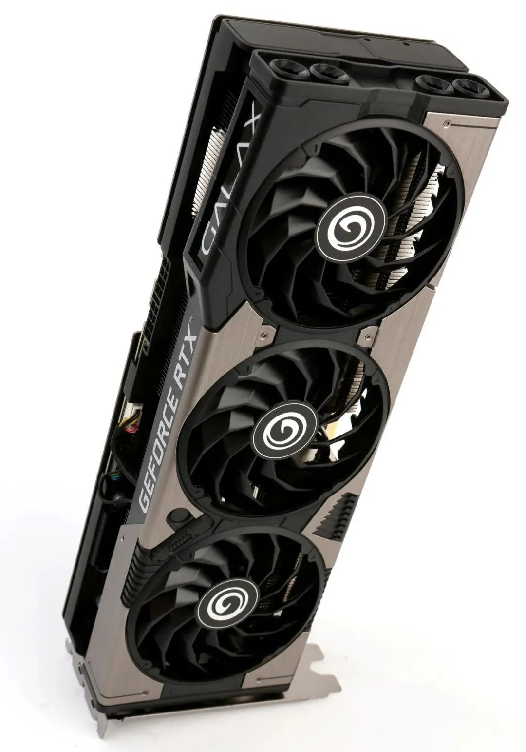 影驰3070tigameroc测评,影驰geforcertx3070gamer测评