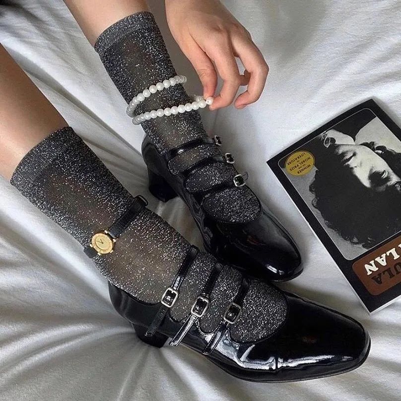 休闲潮流小白鞋皮鞋搭配,秋季牛皮小白鞋舒服百搭又洋气