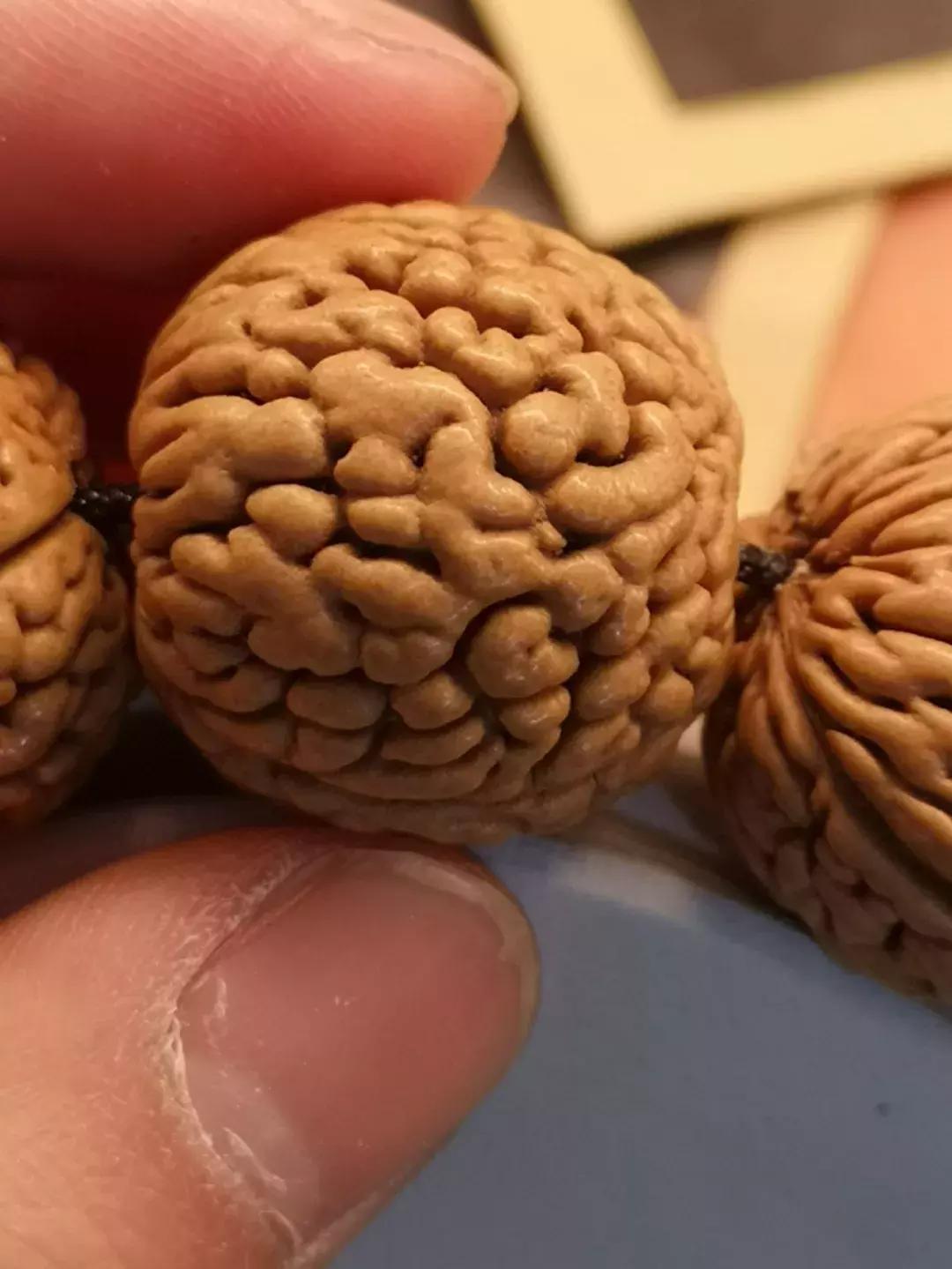 桃核怎么挑选才是正确的,桃核光珠怎么挑选才是正确的