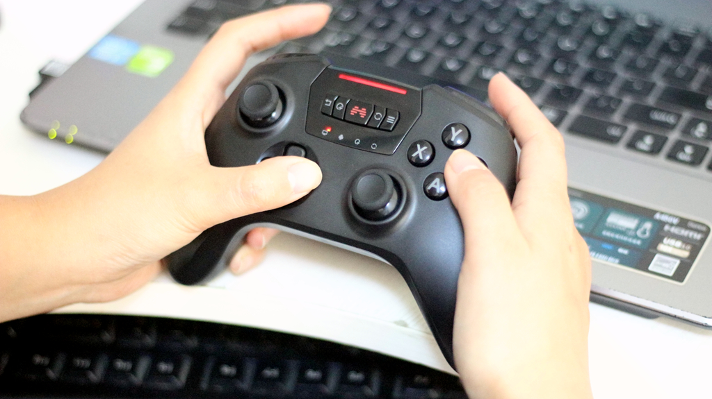 多平台试玩手游,多平台互通游戏手柄