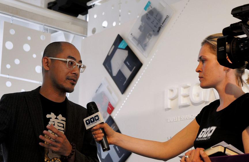 台湾大叔,做设计23年,为中国人打造惊艳国货,日本人疯狂代购