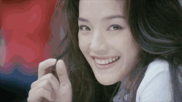 崔雪莉超短发,崔雪莉眉毛