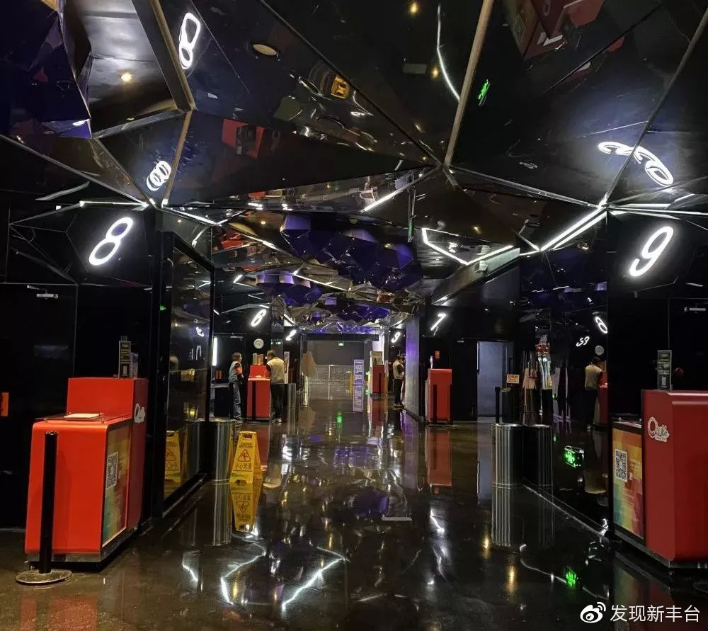 【FENG娱】什么叫宝藏电影院啊？都进来看看~