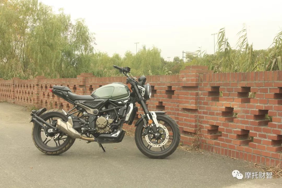 先锋300a测评,无极300ac和500ac对比优缺点