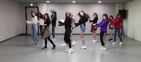 izone打歌舞台完整版,izone打歌表演