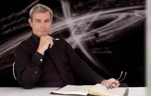 西装几大禁忌,西装定制店的缺点