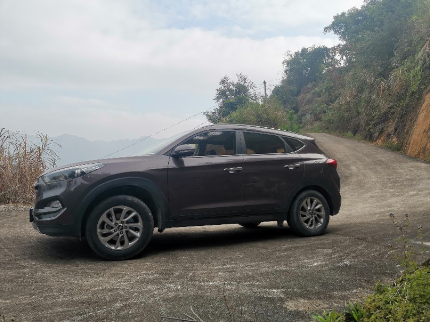 23万公里的现代途胜车值得买吗,2013年韩系进口途胜全时四驱