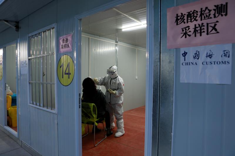 疫情期间，入境人员如何“通关”？记者带你实地体验西安海关的“通关”流程