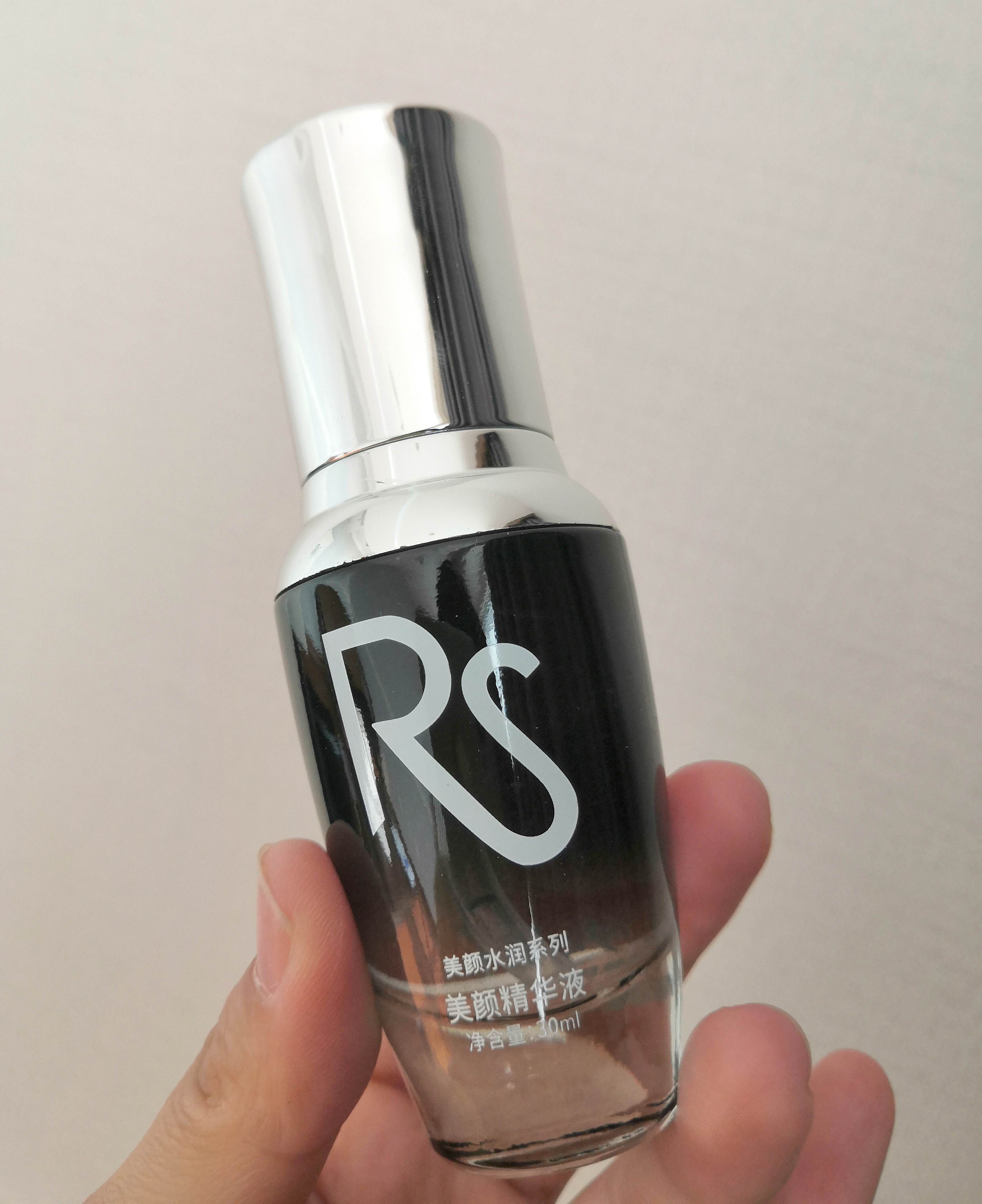 回购美白祛痘护肤品,回购率百分百的美白补水神器