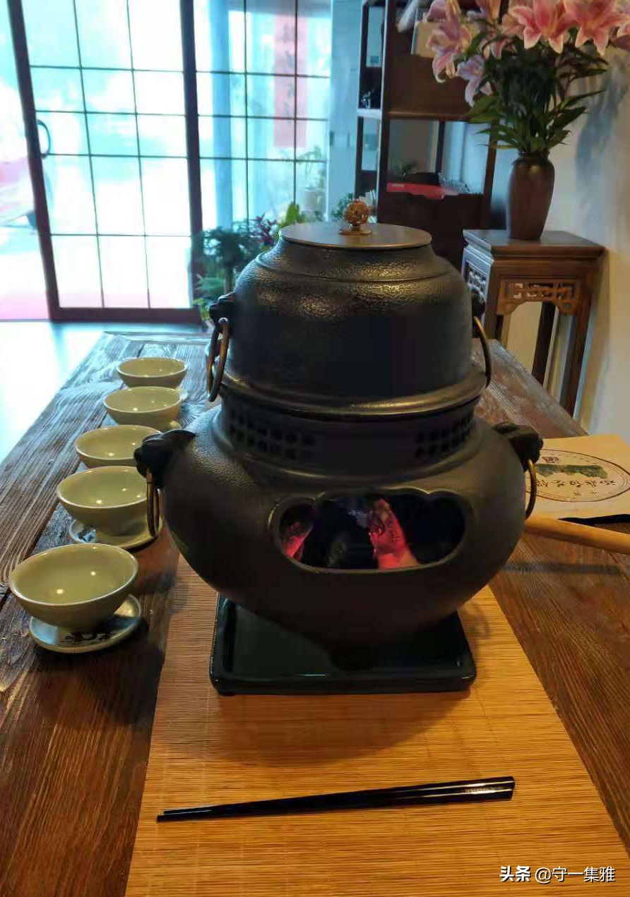 轻连载·紫砂慢生活丨（六）生活，喝一壶随缘的茶汤