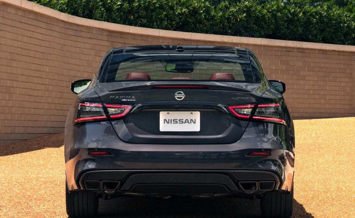 本田雅阁竞争对手,本田雅阁对标丰田凯美瑞