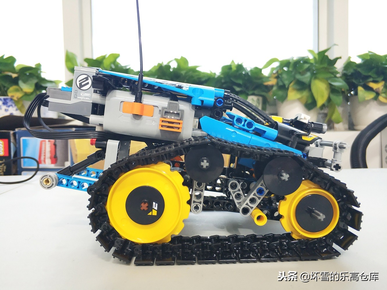 乐高遥控车3-10岁,乐高科技组42095特技赛车