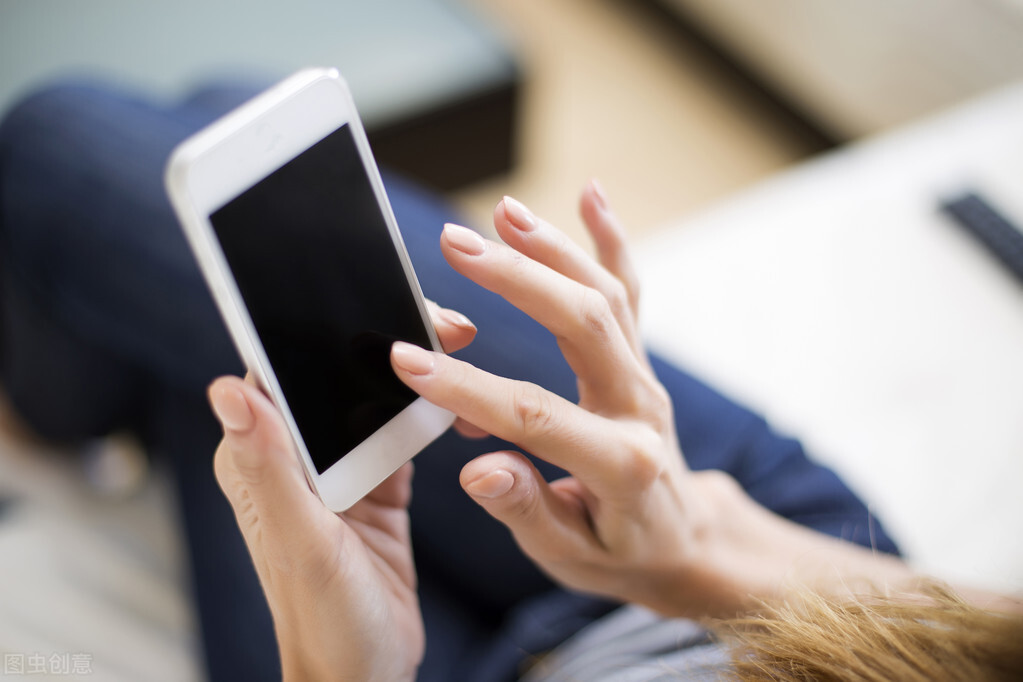 逾期短信到底是哪个发,收到逾期短信了真的会很严重吗