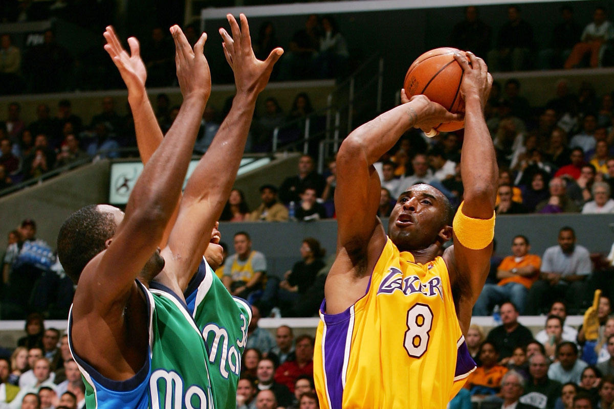 致敬传奇科比最后一战,致敬科比的精彩瞬间